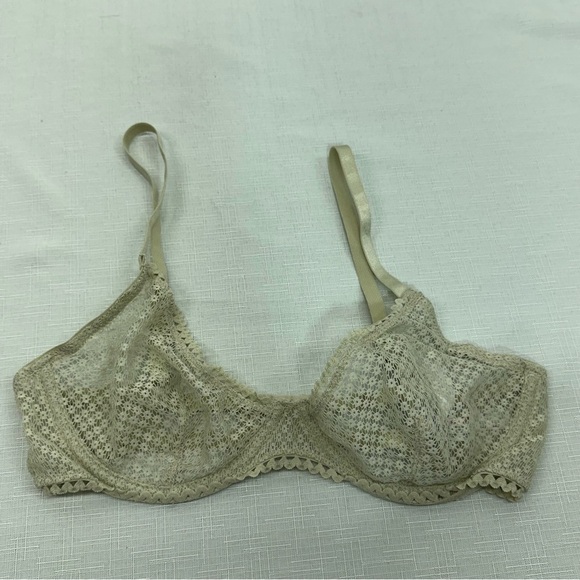 Lot of 3 Out From Under & Victoria's Secret Size 34C Pink Silver & Beige Bras - Picture 2 of 15